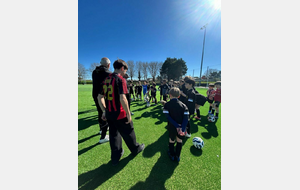 U10-U11-Entrainement - des jeunes à l'écoute
